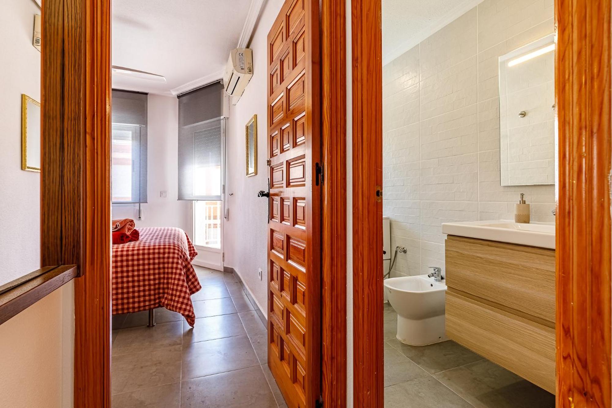 Casa Jansiver - 450M De La Playa, Centrica Pero Tranquila ลอสอัลกาซาเรส ภายนอก รูปภาพ