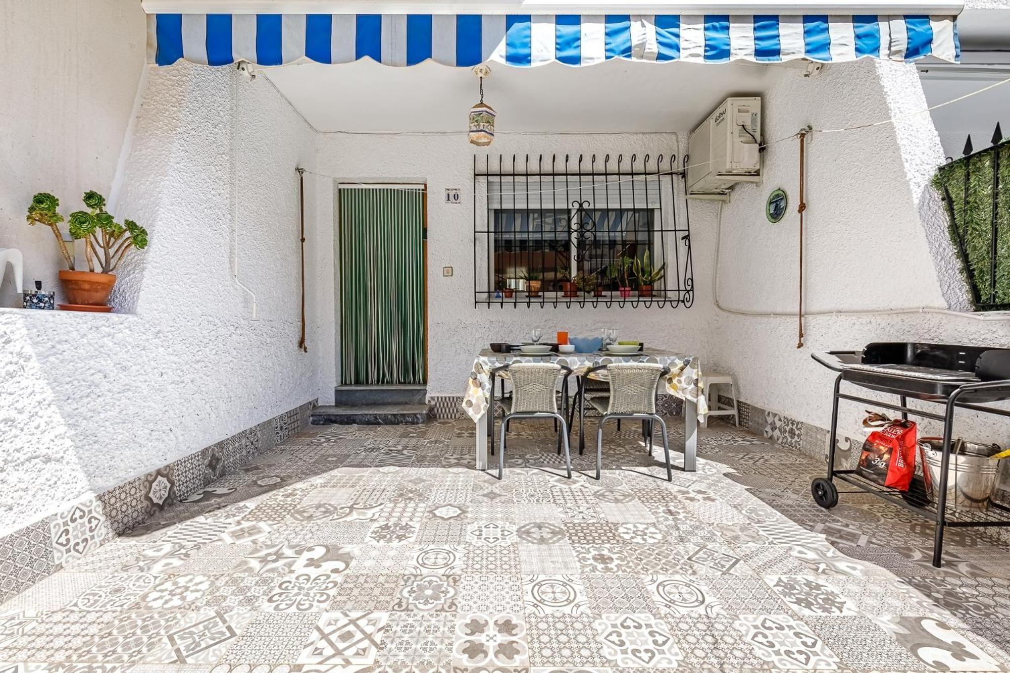 Casa Jansiver - 450M De La Playa, Centrica Pero Tranquila ลอสอัลกาซาเรส ภายนอก รูปภาพ